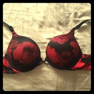 VS Bombshell bra